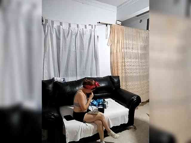 AfroditaMilf69 webcam