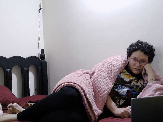 onlyLuxas23 live cam on BongaCams