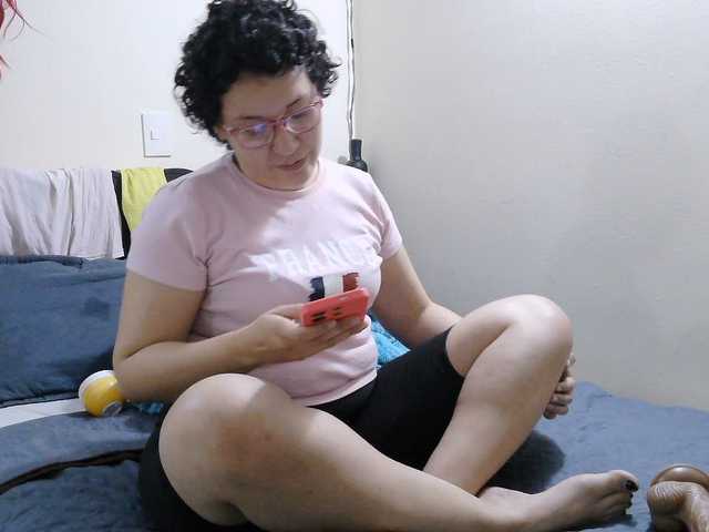 onlyLuxas23 live cam on UnifiedCams