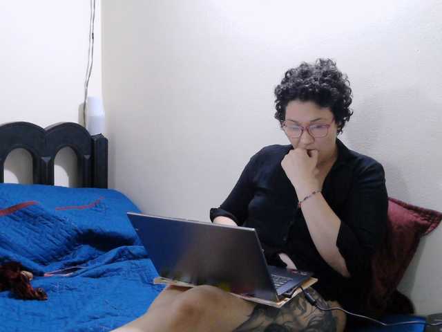 onlyLuxas23 live cam on BongaCams