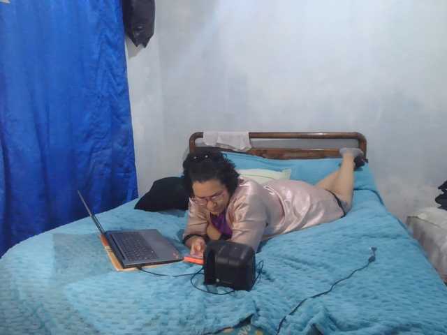onlyLuxas23 live cam on BongaCams