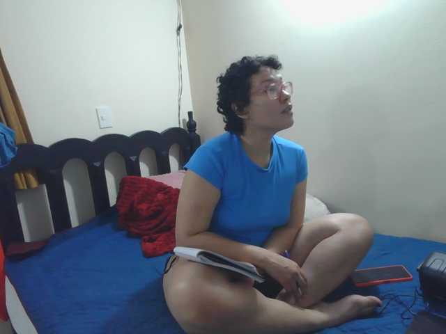 onlyLuxas23 live cam on BongaCams