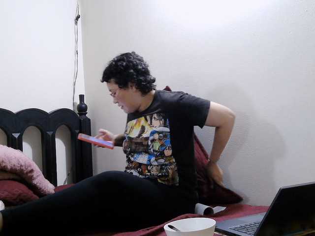 onlyLuxas23 live cam on BongaCams