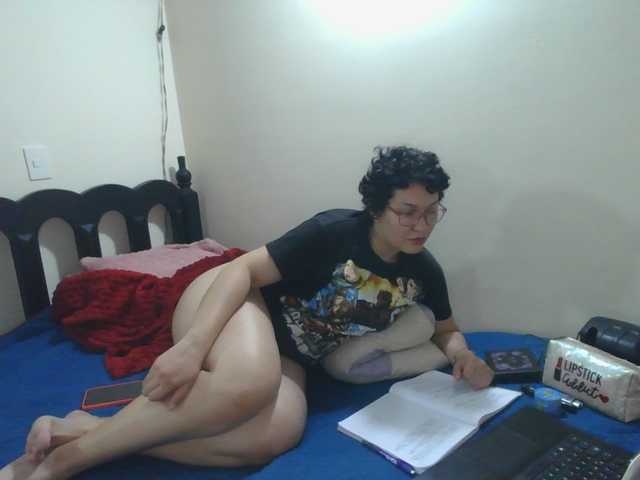 onlyLuxas23 live cam on BongaCams
