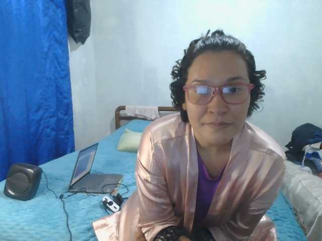 onlyLuxas23 live cam on BongaCams