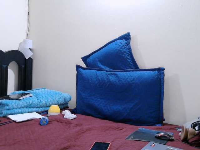 onlyLuxas23 live cam on BongaCams