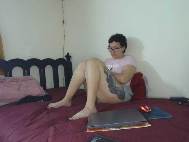 onlyLuxas23 Live Cam on BongaCams