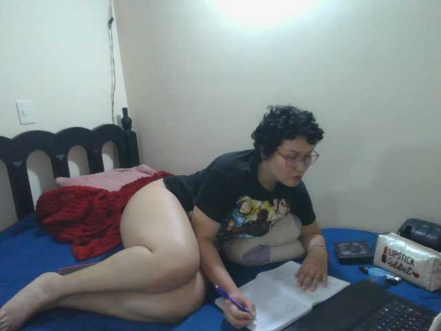 onlyLuxas23 live cam on BongaCams