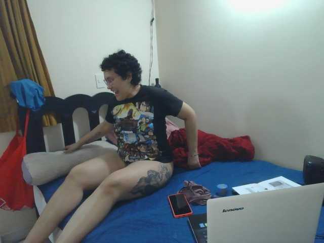 onlyLuxas23 live cam on BongaCams