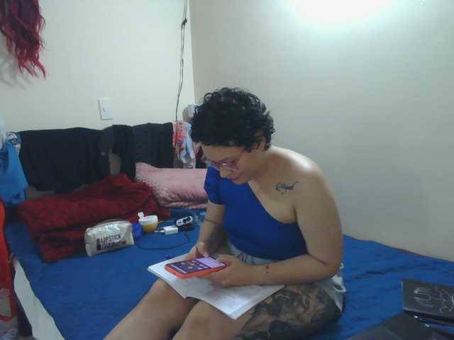 onlyLuxas23 live cam on BongaCams
