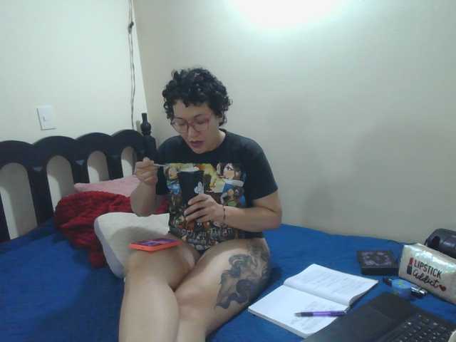 onlyLuxas23 live cam on BongaCams