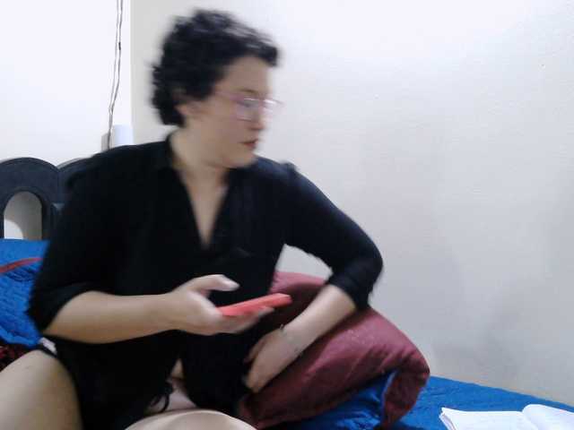 onlyLuxas23 live cam on BongaCams