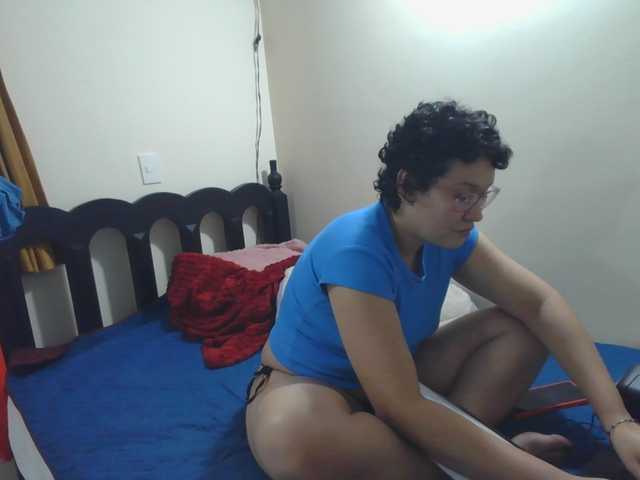 onlyLuxas23 live cam on BongaCams