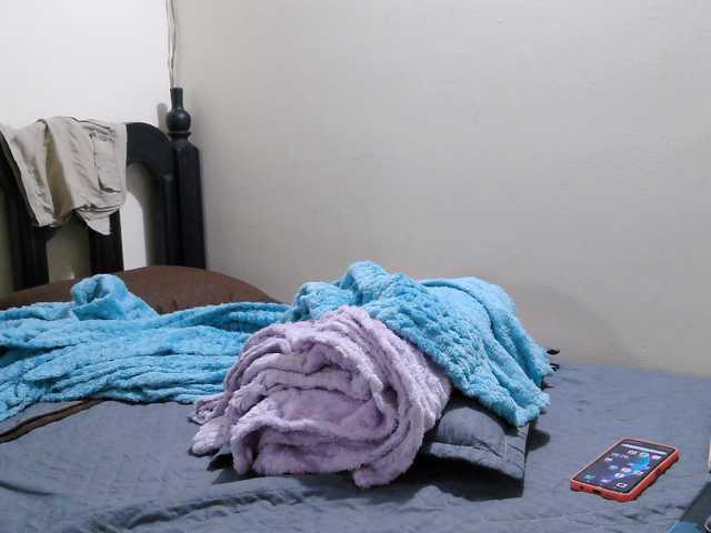 onlyLuxas23 live cam on UnifiedCams