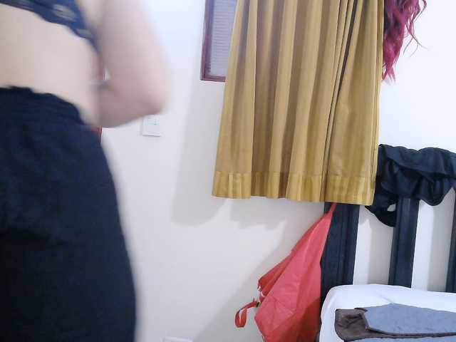onlyLuxas23 live cam on BongaCams