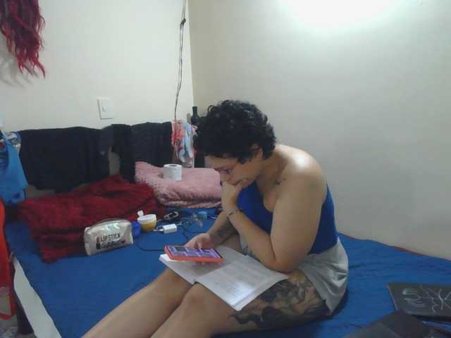 onlyLuxas23 live cam on BongaCams