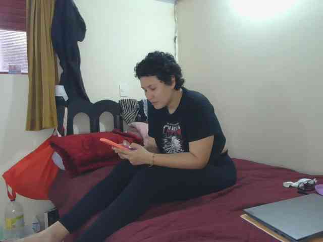 onlyLuxas23 webcam