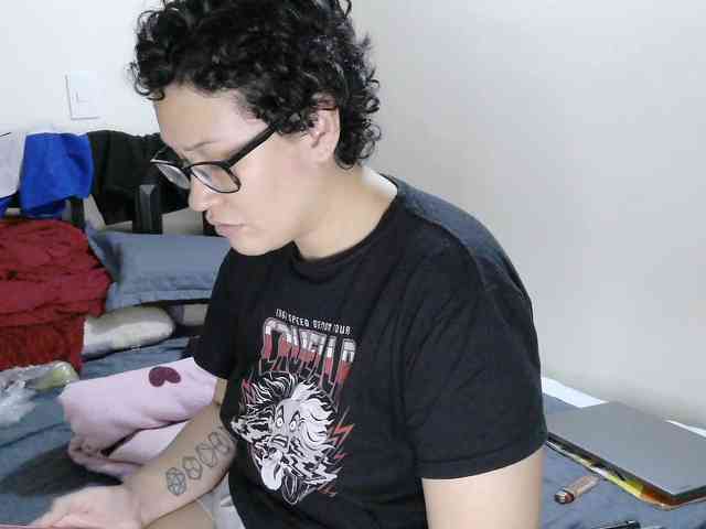 onlyLuxas23 webcam