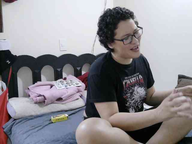 onlyLuxas23 webcam