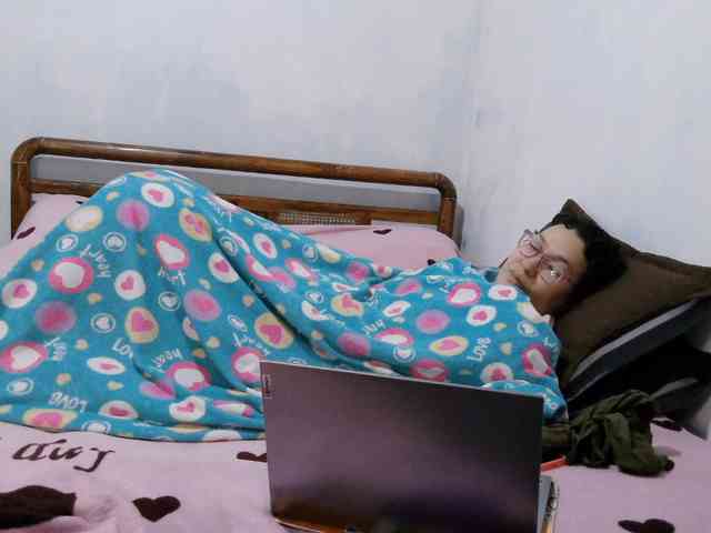 onlyLuxas23 webcam