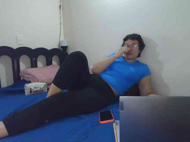 onlyLuxas23 webcam