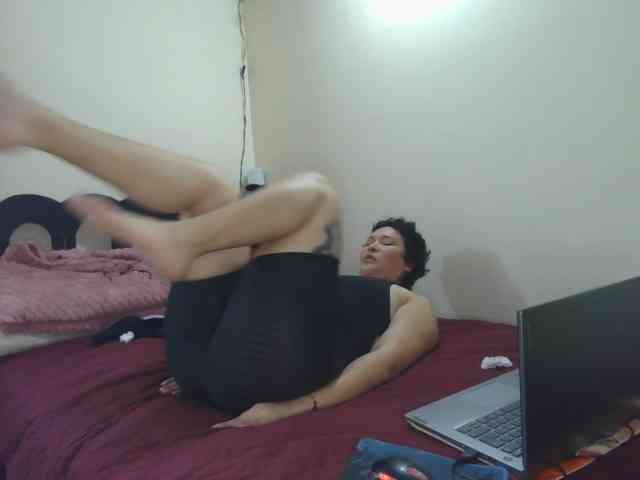 onlyLuxas23 webcam
