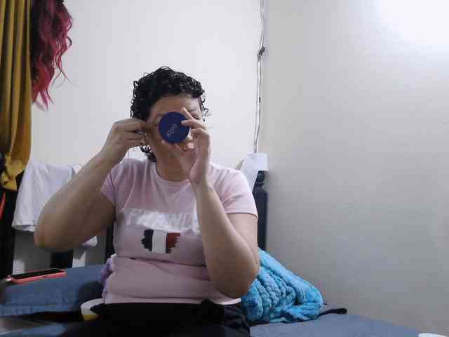 onlyLuxas23 webcam