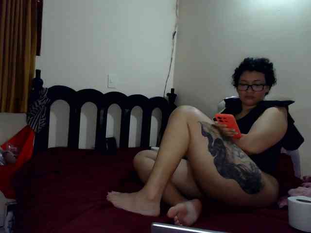 onlyLuxas23 webcam