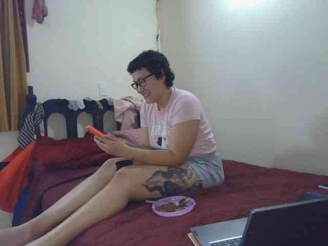 onlyLuxas23 webcam
