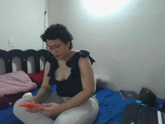 onlyLuxas23 webcam