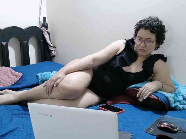 onlyLuxas23 webcam
