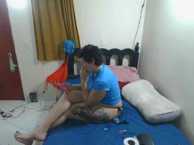 onlyLuxas23 webcam