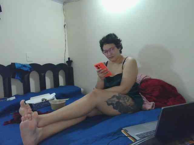 onlyLuxas23 webcam