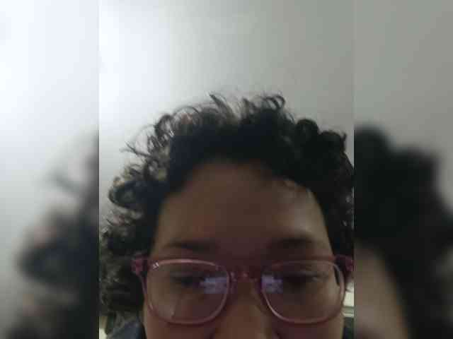 onlyLuxas23 webcam