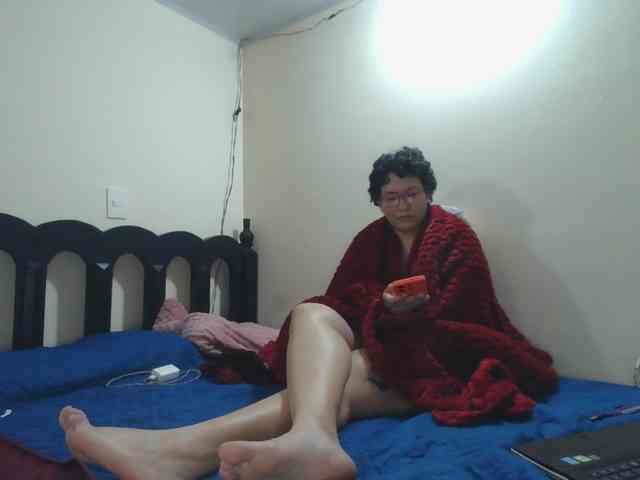 onlyLuxas23 webcam