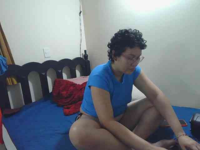 onlyLuxas23 webcam
