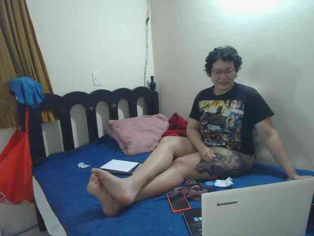 onlyLuxas23 webcam