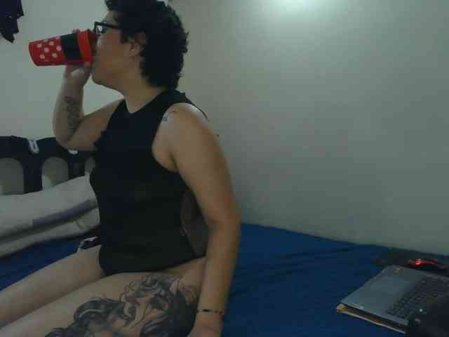 onlyLuxas23 webcam