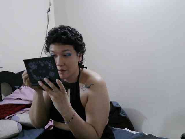 onlyLuxas23 webcam
