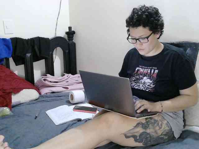 onlyLuxas23 webcam