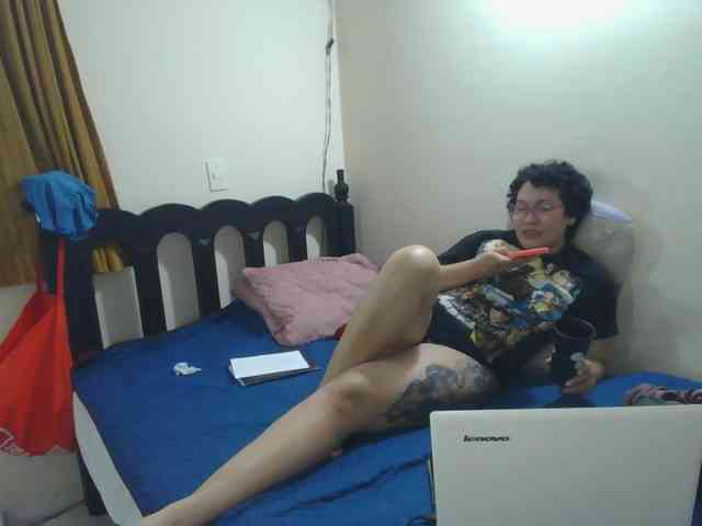 onlyLuxas23 webcam