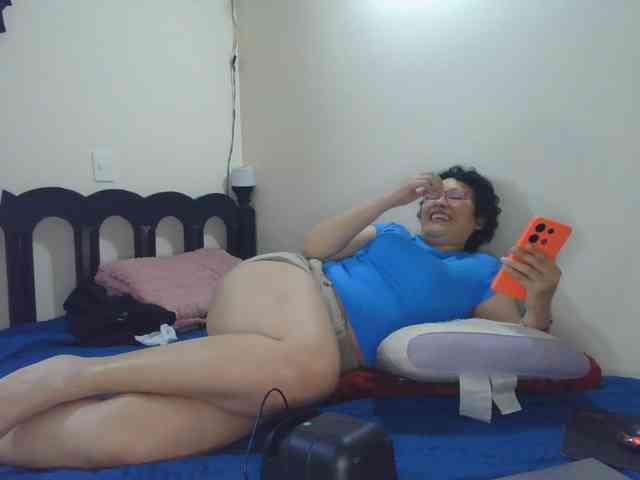 onlyLuxas23 webcam