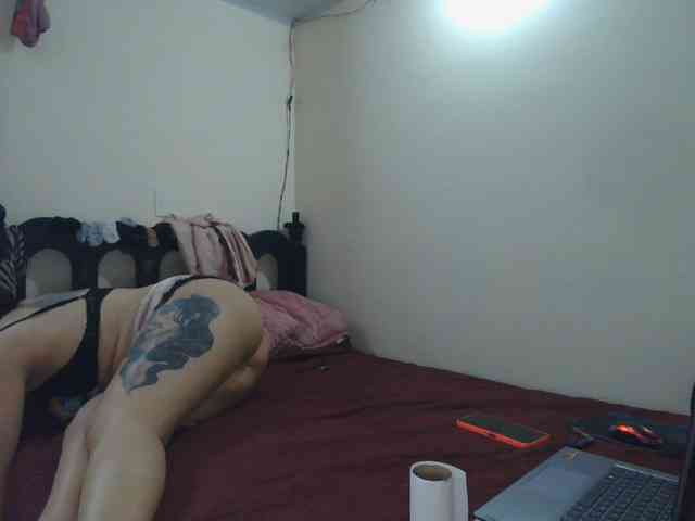 onlyLuxas23 webcam