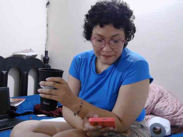 onlyLuxas23 webcam