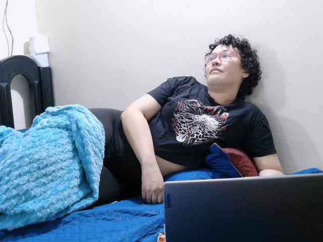 onlyLuxas23 webcam