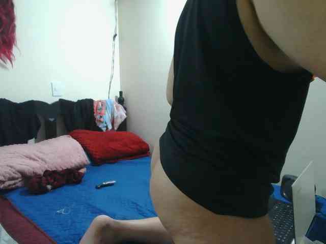 onlyLuxas23 webcam