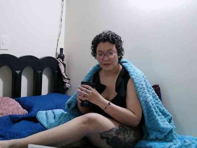 onlyLuxas23 webcam