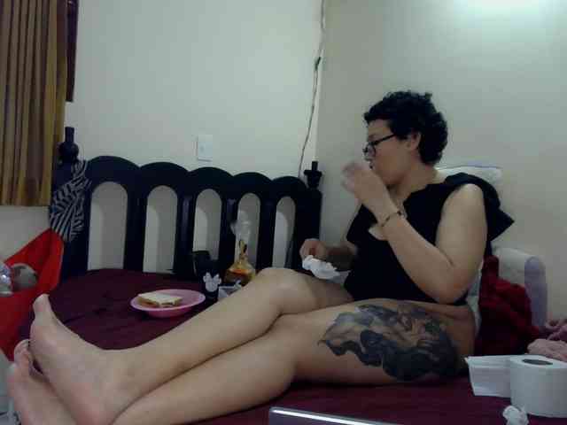 onlyLuxas23 webcam