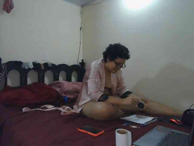 onlyLuxas23 webcam