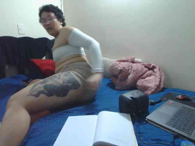 onlyLuxas23 Live Webcam on BongaCams